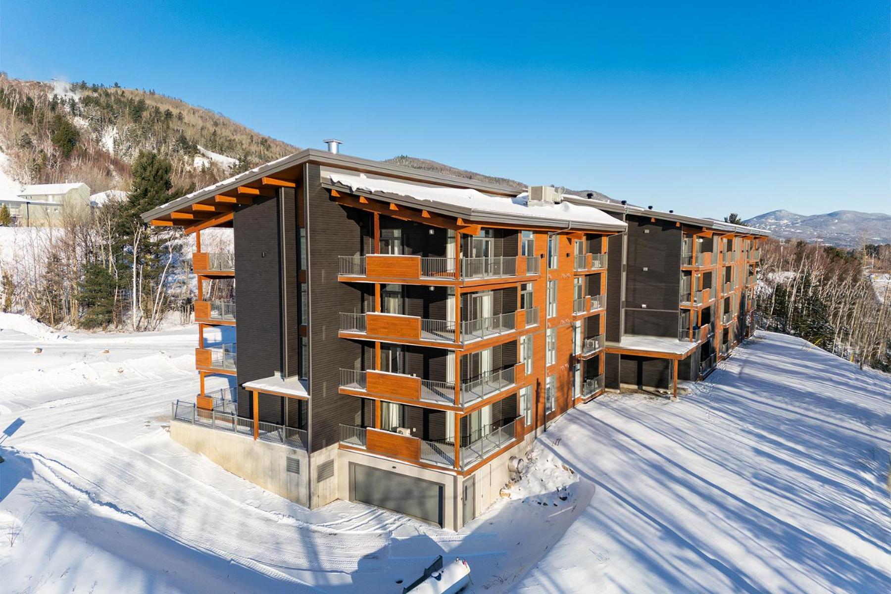 Les Appartements Du Massif De Charlevoix Petite-Riviere-Saint-Francois Εξωτερικό φωτογραφία